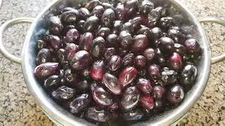 طريقة كبس الزيتون الاسود بالماء