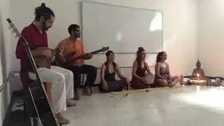 Kirtan en Vivo &middot; Cierre de Formaci&oacute;n de Yoga 2024 (Santiago de Chile)