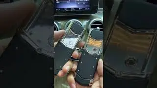 Tr&ecirc;n tay so s&aacute;nh Vertu Replica 1:1 v&agrave; h&agrave;ng tr&ocirc;i nổi tr&ecirc;n thị trường