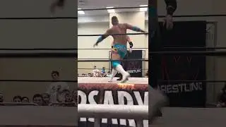Stallion Rogers With a huge chop #wrestling #prowrestler #cmpunk #highlights #randyorton