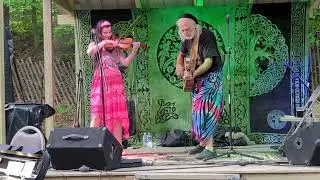 Morning Nightcap 🎻 The Pink Violin Band @ The Starwood Festival 2023