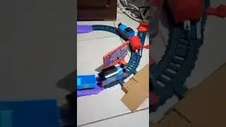Mattel Trackmaster Thomas (2013 vs. 2021 Reboot)