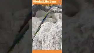 Electrical cables are twisted, powdered for lubrication, extruded with insulation, then finalized.
