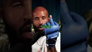 How Do UFC Fighters Avoid Eye Pokes? 😳🥊