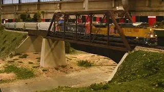 Running Trains at OKC Train Show HO Scale Free-Mo 2024