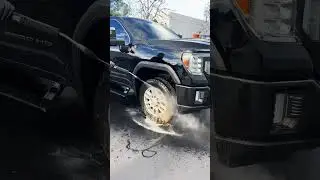 #CarWash #WheelCleaning #RimCleaning #PressureWasher  #AutoDetailing #GMC #GMCCar #TruckWash