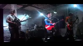 Fluorescent Hearts - Tell Her You Love Her (Live @ Stereo, Glasgow 13/10/11)