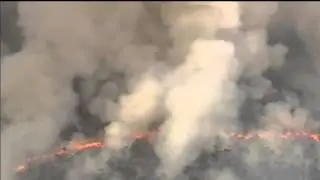 Bushfires: Australia braces for high winds and hot weather