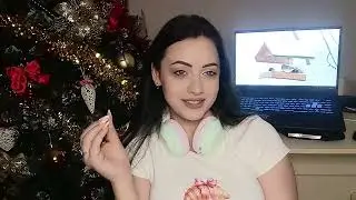 Руся в Америке/ пипиндра задрала нос выше головы ! Брови идеальные , все кроме нее уродины ! 