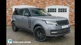 2022/22 RANGE ROVER D300 SE IN EIGER GREY METALLIC WITH BLACK LEATHER INTERIOR