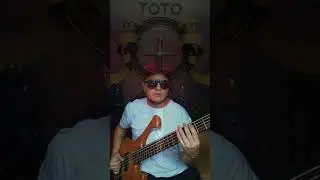 Toto - Georgy Porgy (bass cover)