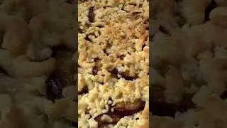 make this walnut and plum tart #viral #shorts