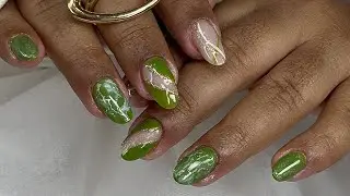 Decorações simples pra arrasar na mesa! #nails #unhas #unhasdecoradasamao #almond #nailart 