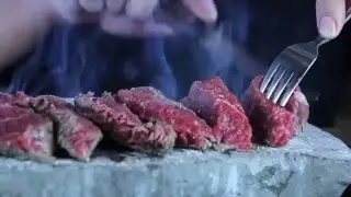 Steak and Stone  -  This is How You do It!