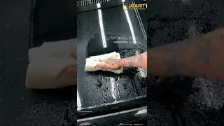 Waterless wash & wax with #Meguairs | Perfect for On-the-gotouch- up 🔥 #carcare
