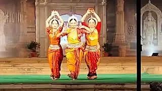 Classical Dance in shilpmela Prayagraj.