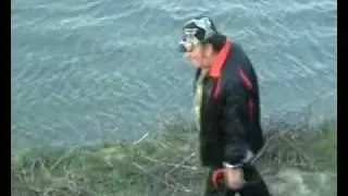 Profesorul ecranist  din LESPEZI (PASCANI) la braconat pe Siret 01.05.2010.mp4