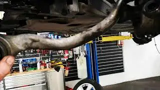 BMW X5 castor arm removal. Radius rod BMW E60 removal do not remove driveshaft