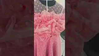 proses drapping pada gown anak. fabric manipulation