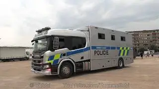 Prague/ Czech Police Horse Truck driving with emergency lightings + interior [CZ | 10.6.2023]