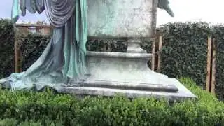 Harry Potter film tom riddle gravestone