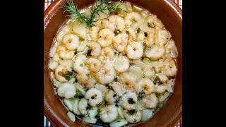 GAMBAS AL AJILLO CON GUINDILLAS