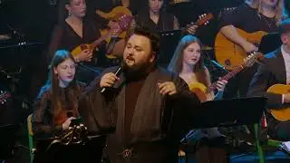 Stavi svjetiljku u prozor - Tambura&scaron;ki orkester Dobr&eacute;č feat. Jacques Houdek