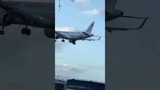 Tunis air A320 landing Heathrow airport