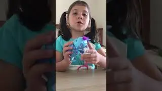 Fingerlings interactive baby dragon
