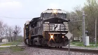 ex Conrail Dash 8 Wide Cab leads NS 112