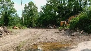 EPA cleaning up Clarksville salvage yard