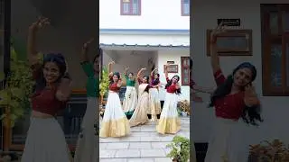 chimi chimi🤍🌸 #urumisong #chimichimi #onamdance #tradtionaldance #thallavibe