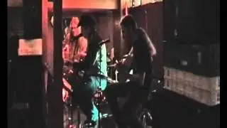 Satisfaction plays tribute to Black Sabbath - Paranoid (acoustic cover)
