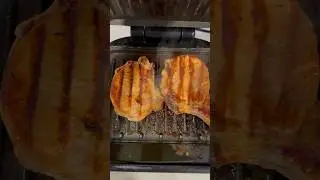 Pork chops (lazy style) #porkchops #grill #georgeforemangrill