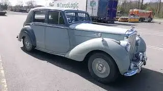 Lot 40  - 1949 Bentley MkVI