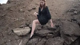 Gianmarco lorenzi high heels pumps on the hills, high heels slope walking, shoes abuse (scene 557)