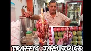 Traffic jam juice 🤯| Delhi's famous | गांधी juice center