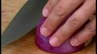 Cooking Tips : How to Dice Red Onions