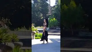 Bah&ccedil;e duvarından astim - Alaturca Connection with dancer Melike Sengul, 5 of 11
