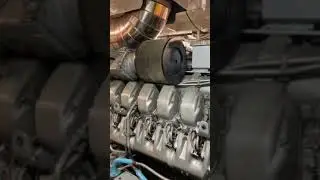 MTU 12V4000 1320 kW   1800 PK Marine diesel motor stocknr 3226