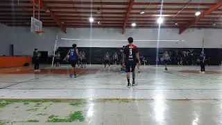 Libero por 1 d&iacute;a  🏐 | La Joya vs Jaguares | Isaac VB