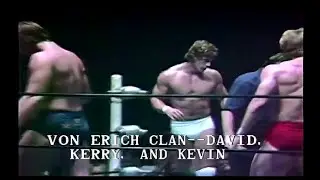 David, Kevin & Kerry Von Erich vs Hart&rsquo;s Army