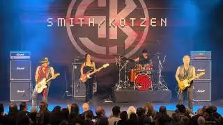 Adrian SMITH / Richie KOTZEN - Blindsided - Paris 2026