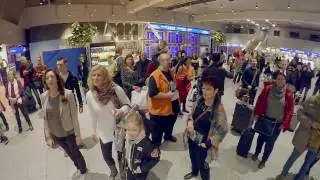2016 12 11 Sound of Musicals   FlashMob    Airlebnistag