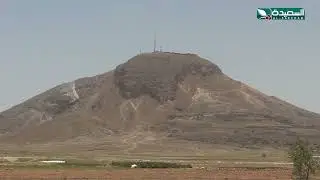 بخار ماء كبريتي يقصده الناس للاستشفاء بجبل اللسي البركاني في ذمار