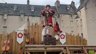 The Three Inch Fools performing The Secret Diary of Henry VIII at Drum Castle