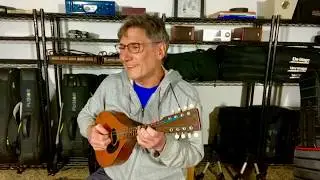 Play My Song (Mandolin Sonatina in C Major, Beethoven) Beethoven's Wig (Richard Perlmutter)