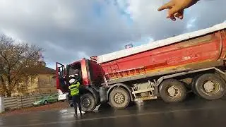 Sa speriat cand a văzut poliția, dar tot a fost prins
