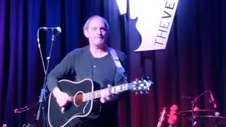 Chicago musician Phil Angotti performs at The Venue in Aurora