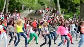 Sis n Bro World Peace Dance Flashmob, Moldova, Chisinau